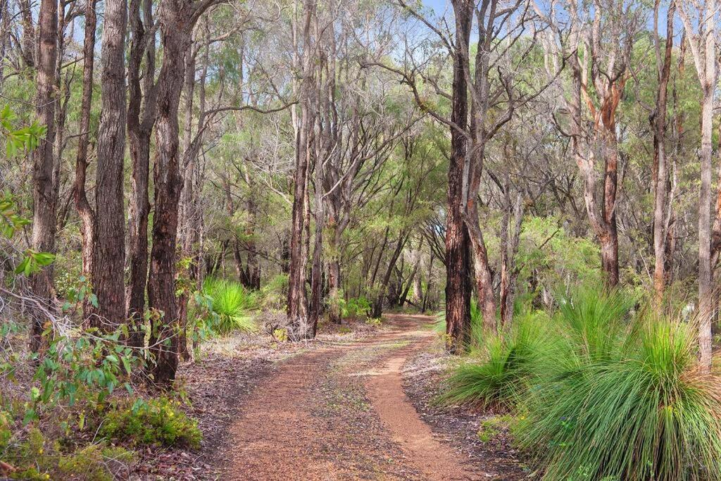 Kevill Hideaway Margaret River Villa Esterno foto